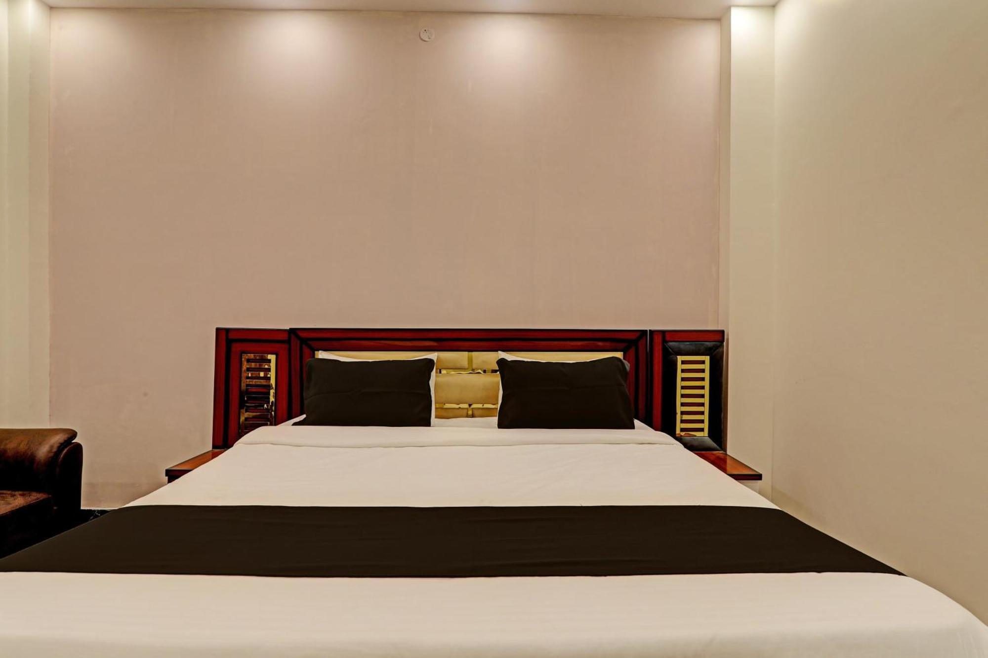 Hotel O Awadh International Bela Pratapgarh Esterno foto