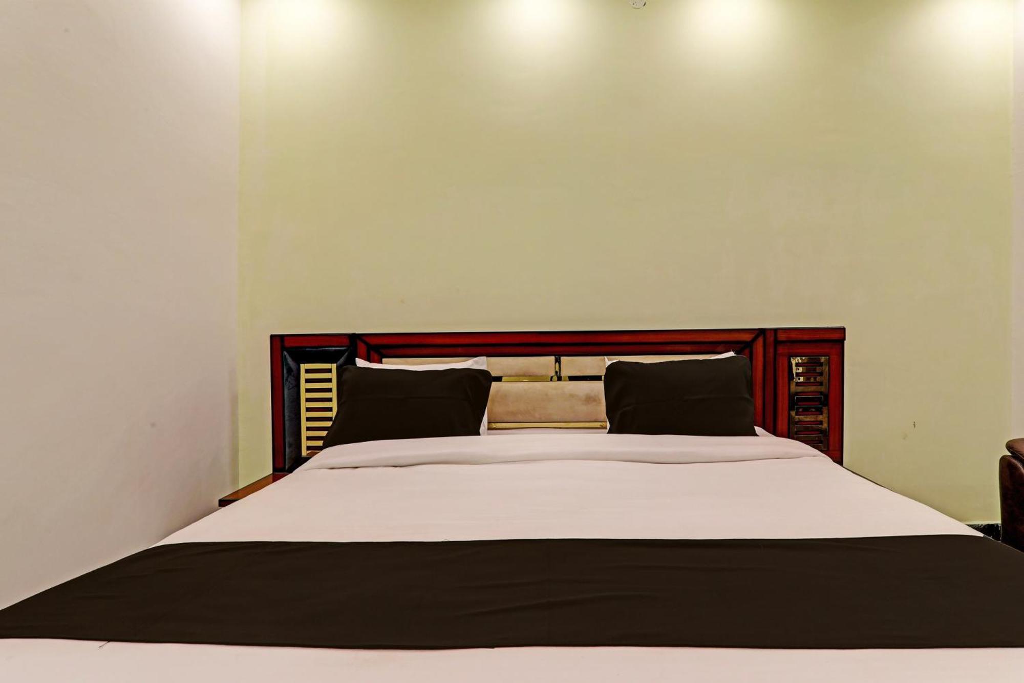 Hotel O Awadh International Bela Pratapgarh Esterno foto
