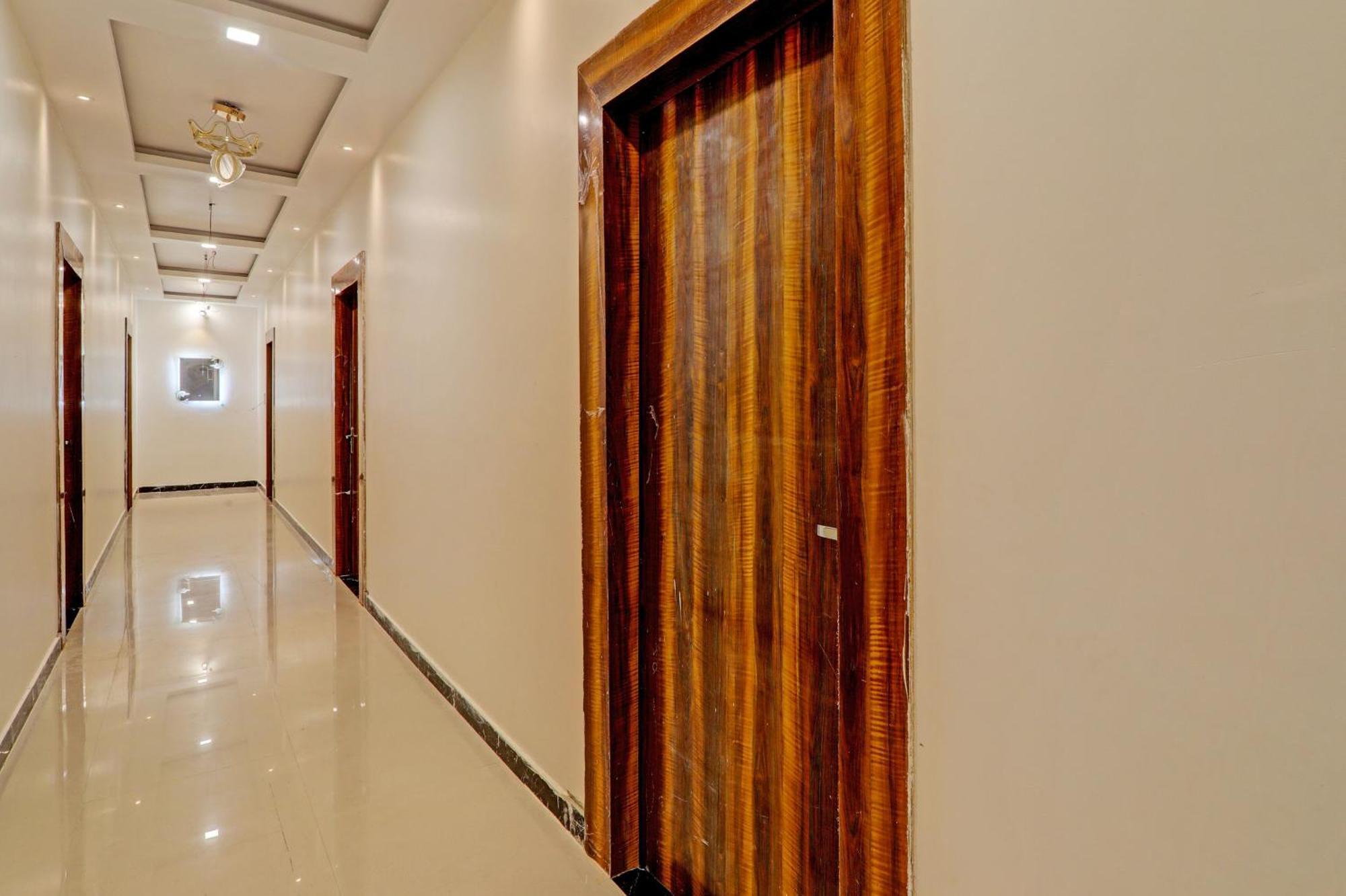 Hotel O Awadh International Bela Pratapgarh Esterno foto